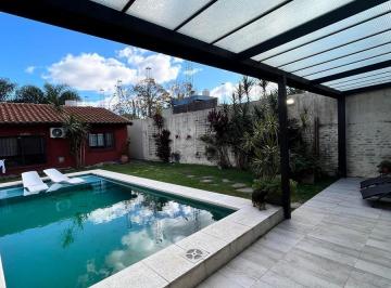 Casa · 150m² · 4 Ambientes · Casa en Valentín Alsina