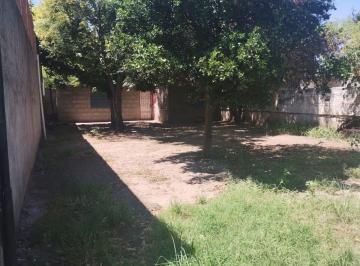 Casa · 61m² · 4 Ambientes · En Venta Lote Ideal Inversor + Casa a Refaccionar