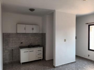 Departamento de 3 ambientes, Esperanza · Alquiler por Inmobiliaria. Departamento en Zona Centro. 2 Dorm.