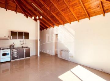 Departamento · 50m² · 2 Ambientes · 1 Cochera · # Muy Buen Departamento de 2 Ambientes en Alquiler en Condominio Alto del Molino