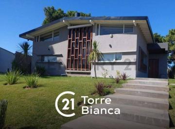 Casa · 120m² · 4 Ambientes · 1 Cochera · Venta Casa (4) Cuatro Ambientes en Barrrio Nayades - Pinamar - Costa Atlantica
