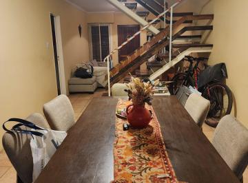 PH de 5 ambientes, Cipolletti · Duplex Petit Chalet - Barrio 12 de Septiembre