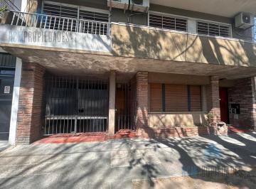 PH · 182m² · 5 Ambientes · 2 Cocheras · PH 5 Ambientes Banfield Oeste