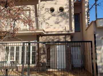 Casa de 4 ambientes, Godoy Cruz · Hermosa Casa Calle Edecio Correa N° 87 Godoy Cruz