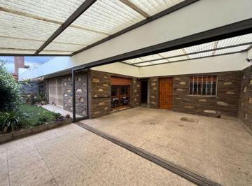 Casa · 152m² · 8 Ambientes · 2 Cocheras · Venta Casa 4 Dorm Lomas de San Martin