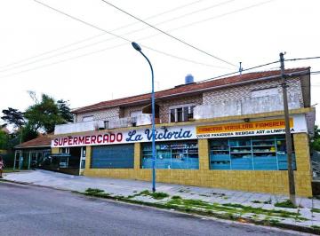 Local comercial · 610m² · Venta Local y Departamentos 3 Ambientes P. Mogotes
