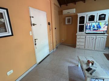 Departamento · 62m² · 3 Ambientes · 1 Cochera · Semipiso a La Venta