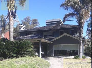 Casa · 400m² · 5 Ambientes · 1 Cochera · Casa en Venta en El Paraiso Country Club Hipico & Golf