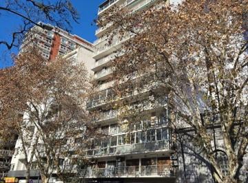 Departamento de 4 ambientes, Palermo · 4 Ambientes C/dep. Inmejorable Ubicación, Apto Crédito, Muy Luminoso, Amplia Cocina, Lavadero, Losa