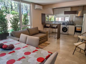 Departamento de 2 ambientes, Mar de las Pampas · Departamento Moderno en El Centro de Mar de Las Pampas