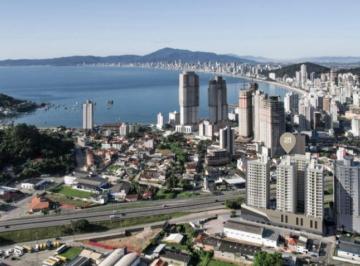 Departamento · 70m² · 2 Dormitorios · 1 Cochera · Excelente Departamento 2 Dorm. en Brasil