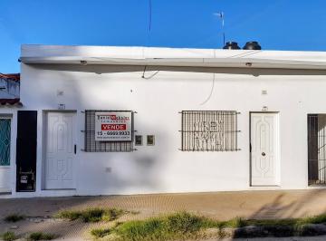 Edificio de 5 ambientes, Moreno · Oportunidad de Inversión. 3 Propiedades