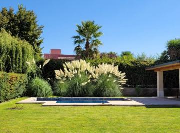 Casa de 7 ambientes, Luján de Cuyo · Privado Chacras de Coria Casa Alquiler Usd 2750