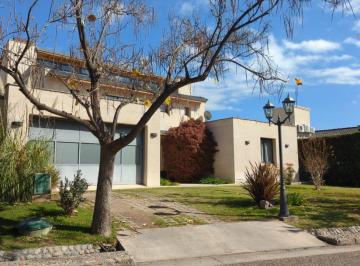 Casa de 7 ambientes, Luján de Cuyo · Privado Chacras de Coria Casa Alquiler