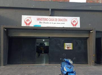 Local comercial · 320m² · 1 Ambiente · Importante Local Sobre Av 2