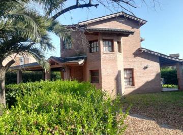 Casa de 4 ambientes, Moreno · Casa en Country Club Banco Provincia