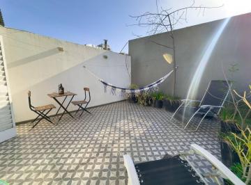 PH · 102m² · 4 Ambientes · Alquiler PH Chacarita Sin Expensas Bajo Precio