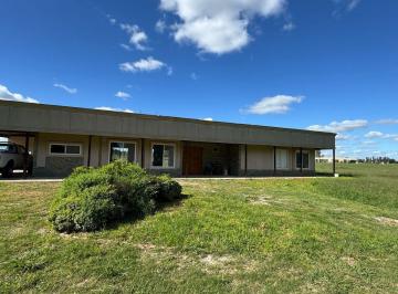 Casa · 180m² · 5 Ambientes · 1 Cochera · Casa 5 Amb Chacras de La Trinidad - Venta /cañuelas