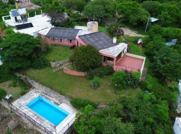 Casa · 252m² · 7 Ambientes · 2 Cocheras · Casa 3 Dorm Villa Los Aromos con Vista Al Río
