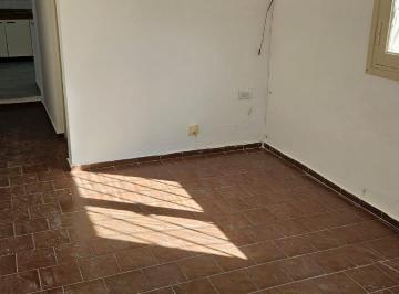 Casa de 3 ambientes, Córdoba · Casa en Alquiler con Patio!