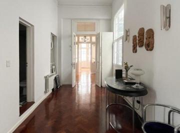 Departamento · 300m² · 7 Ambientes · Venta Departamento 5 Dorm. Mas Dependencias Impecable