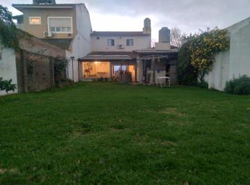 Casa · 230m² · 6 Ambientes · 1 Cochera · Venta Casa 6 Ambientes, Beccar San Isidro
