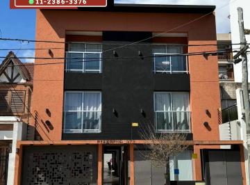 Departamento de 2 ambientes, La Matanza · Alquiler - Duplex 2 Ambientes - Zona Centrica - Impecable