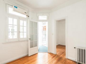 Oficina comercial · 73m² · 4 Ambientes · Oficina en Alquiler. Cuatro Ambientes. Al Frente