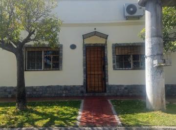 PH · 75m² · 4 Ambientes · PH de 4 Ambientes en Planta Baja con Patio y Terraza