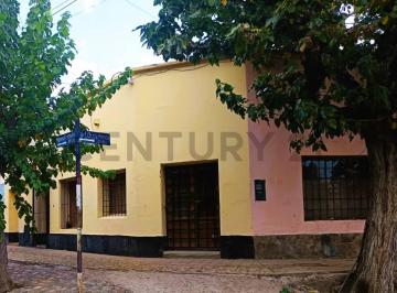 Oficina comercial · 307m² · 6 Ambientes · 2 Cocheras · Casa Más Departamento en Venta en Rodeo de La Cruz Guaymallén