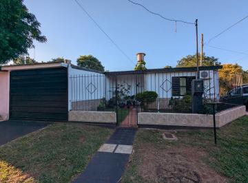 Casa · 300m² · 3 Ambientes · 1 Cochera · Casa en Venta