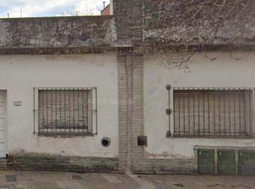 PH de 4 ambientes, Quilmes · Venta PH Interno en Bernal, Acepta Permuta por Propiedad o Vehículo.