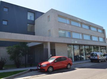 Oficina comercial · 427m² · 6 Cocheras · Alquiler de Oficinas en El Talar en 2 Plantas 430 m²