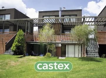 Casa · 63m² · 3 Ambientes · Casa de Tres Ambientes en Venta en Aparts del Pinazo