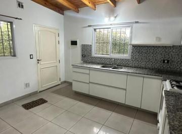 PH · 49m² · 2 Ambientes · Alquiler PH 2 Ambientes Al Fondo - Bernal Oeste