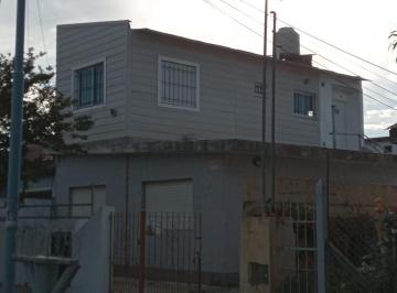 Casa · 35m² · 2 Ambientes · 1 Cochera · Alquiler 24 Meses Los Pinares