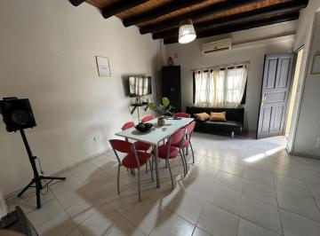 Departamento · 60m² · 4 Ambientes · Departamento en Carrodilla La Puntilla