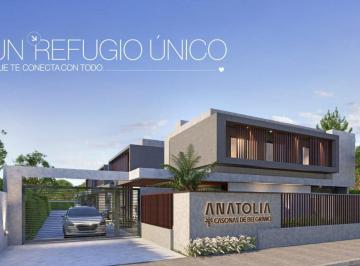 Casa · 175m² · 4 Ambientes · 1 Cochera · Casa en Venta - Villa Belgrano
