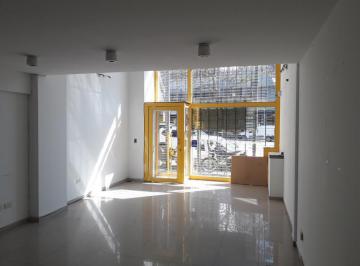 Vista hacia la calle · Local Comercial Sobre Av Maipú en Centro de Olivos
