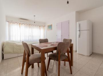 Departamento · 31m² · 1 Ambiente · Monoambiente en Venta Floresta Cocina Separada