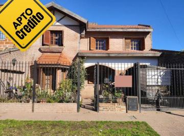 Casa · 100m² · 5 Ambientes · 1 Cochera · Casa 5 Ambientes Luis Guillon