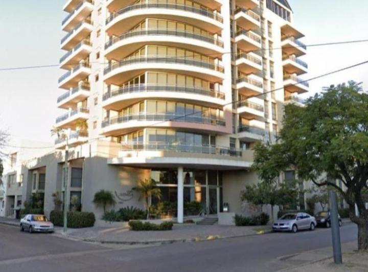 Departamento · 90m² · 3 Ambientes · 1 Cochera