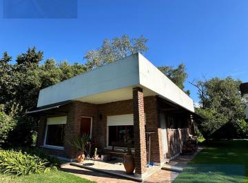 Quinta vacacional · 80ha · 3 Dormitorios · 1 Cochera · Quinta - Saladillo