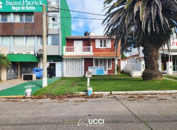 Casa de 5 ambientes, Mar del Plata · Venta. Chalet en Av Jj de Paso 400. Zonificación R5