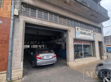 Depósito · 299m² · 10 Cocheras · Deposito de 300 m² en Venta en Pelliza 4600, Munro