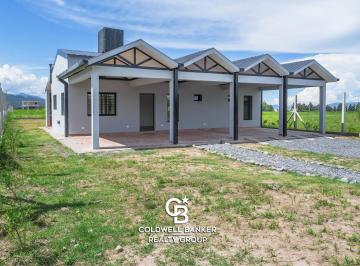Casa · 189m² · 5 Ambientes · 2 Cocheras · Casa en Hacienda Las Nubes