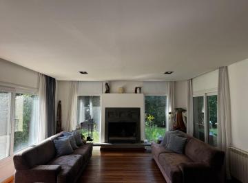 Casa de 7 ambientes, Tigre · Venta Casa en Coul de Sac, 4 Dorm., Santa Bárbara