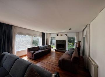 Casa de 7 ambientes, Tigre · Venta Casa en Coul de Sac, 4 Dorm., Santa Bárbara