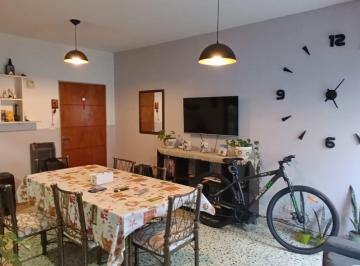 Departamento de 2 ambientes, General San Martín · PH 2 Ambientes Sin Expensas | Patio y Terraza Propia