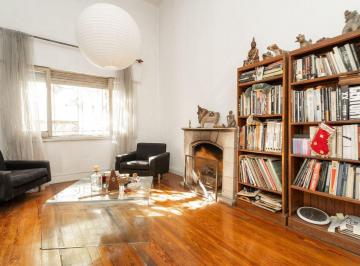 Casa · 110m² · 4 Ambientes · Venta Casa 4 Amb en Parque Chacabuco con Patio